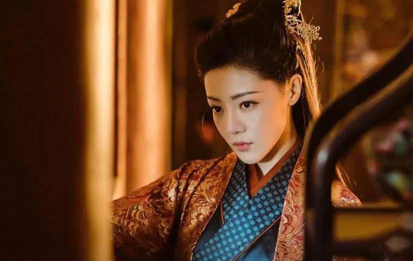 明朝唯一一位试图后宫干政的妃子_群臣_朱常洛_郑贵妃