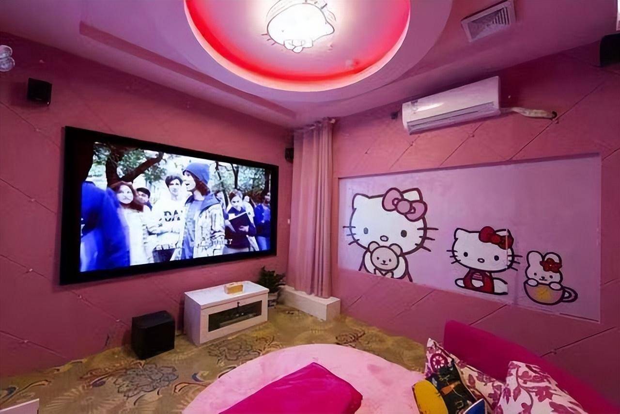 聚影咖私人影院打造观影前沿,影 n模式新模式爆热_运营_游戏_店面