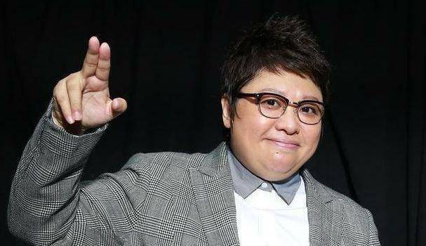 韩红在上年的明星公益排排行榜上占有了第2位,由此可见韩红在中国为