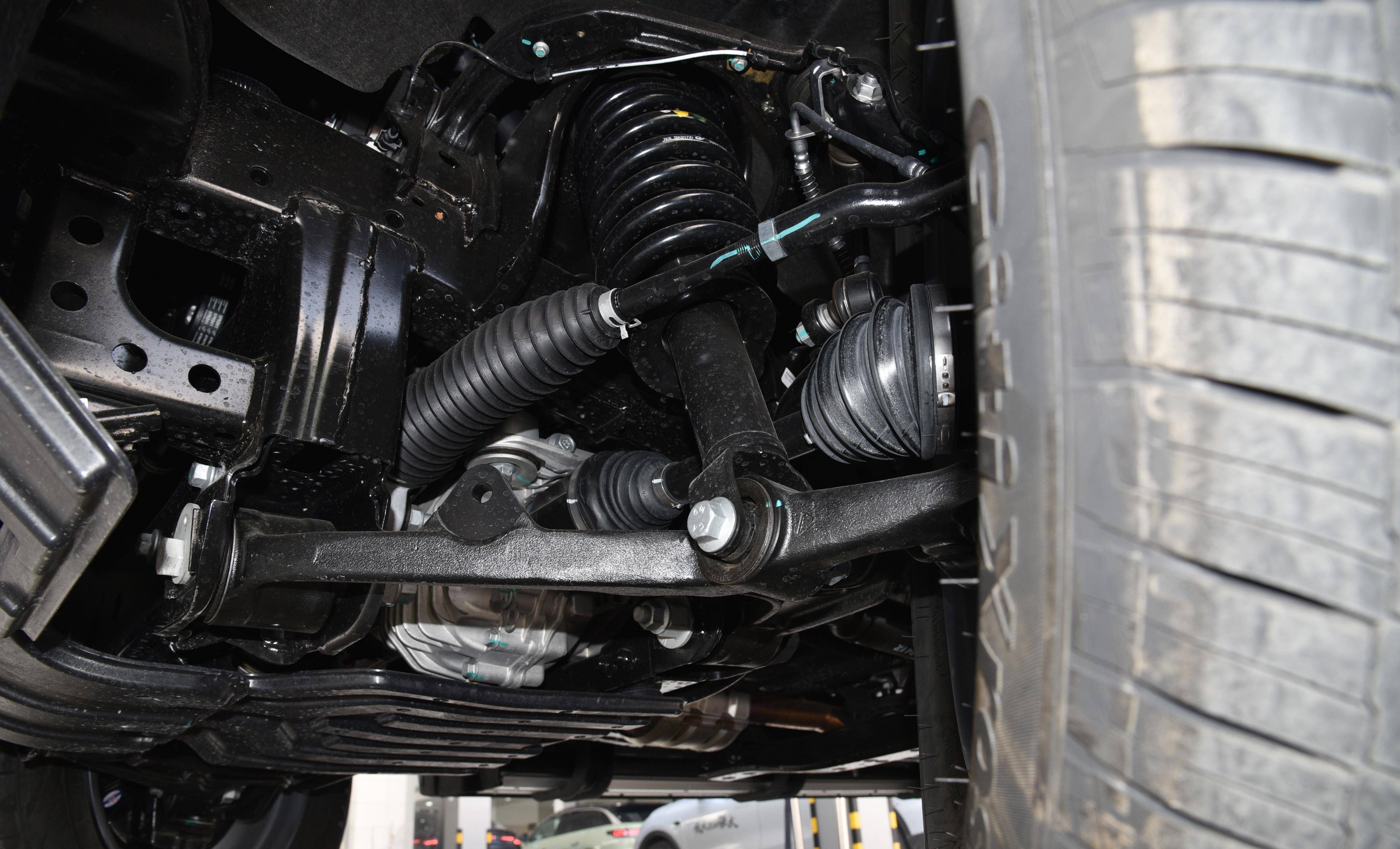 实拍北京bj60,配267马力 8at,能越野能家用,压力给到坦克300_搜狐汽车