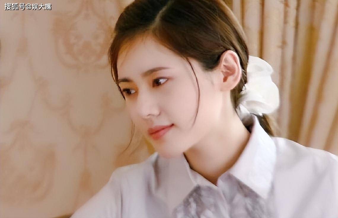 累到睡不着时,秋瓷炫想到童年的父母,气到崩溃大叫捶腿_时候_人生