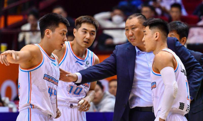 王晗携手冠军总教头,助球队再攀巅峰,半决赛,哪里走_广州队_郭士强