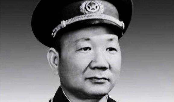 1955年全軍授銜,葉帥看到兩個名字後質問:名單是不是錯了_葉劍英_方國