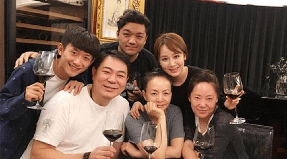 16年,除主角火了以外,竟然还隐藏了这么多大牌明星_关晓彤_电视_唐娜