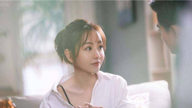 继阚清子后,王媛可手滑点赞diss杨蓉的微博,好感顿失_表演_舞台_观众