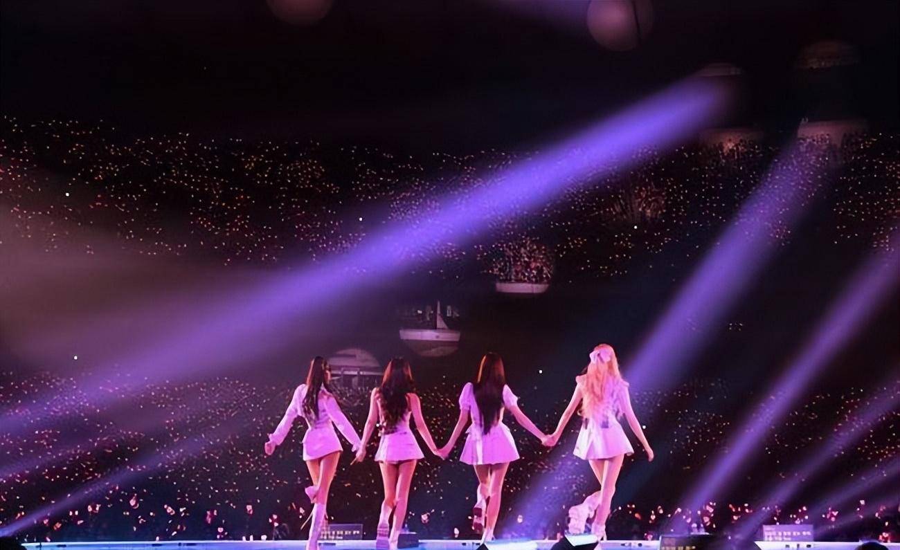 blackpink续约yg娱乐,人气将超越防弹少年团成员jimin