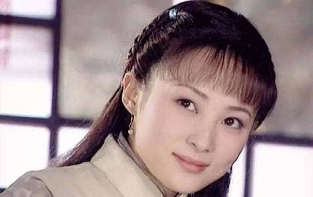 《青河绝恋》中的沈心慈,《风云雄霸天下》中的第二梦,《还珠格格3》