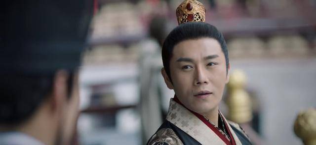 说实话张震和秦昊这两个男演员无论在演技还是颜值特征上都是可以较量