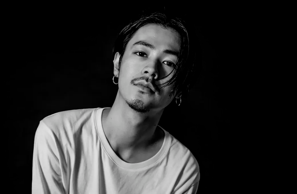 最适合留胡子的日本男艺人是?_山田孝之_日语_调查