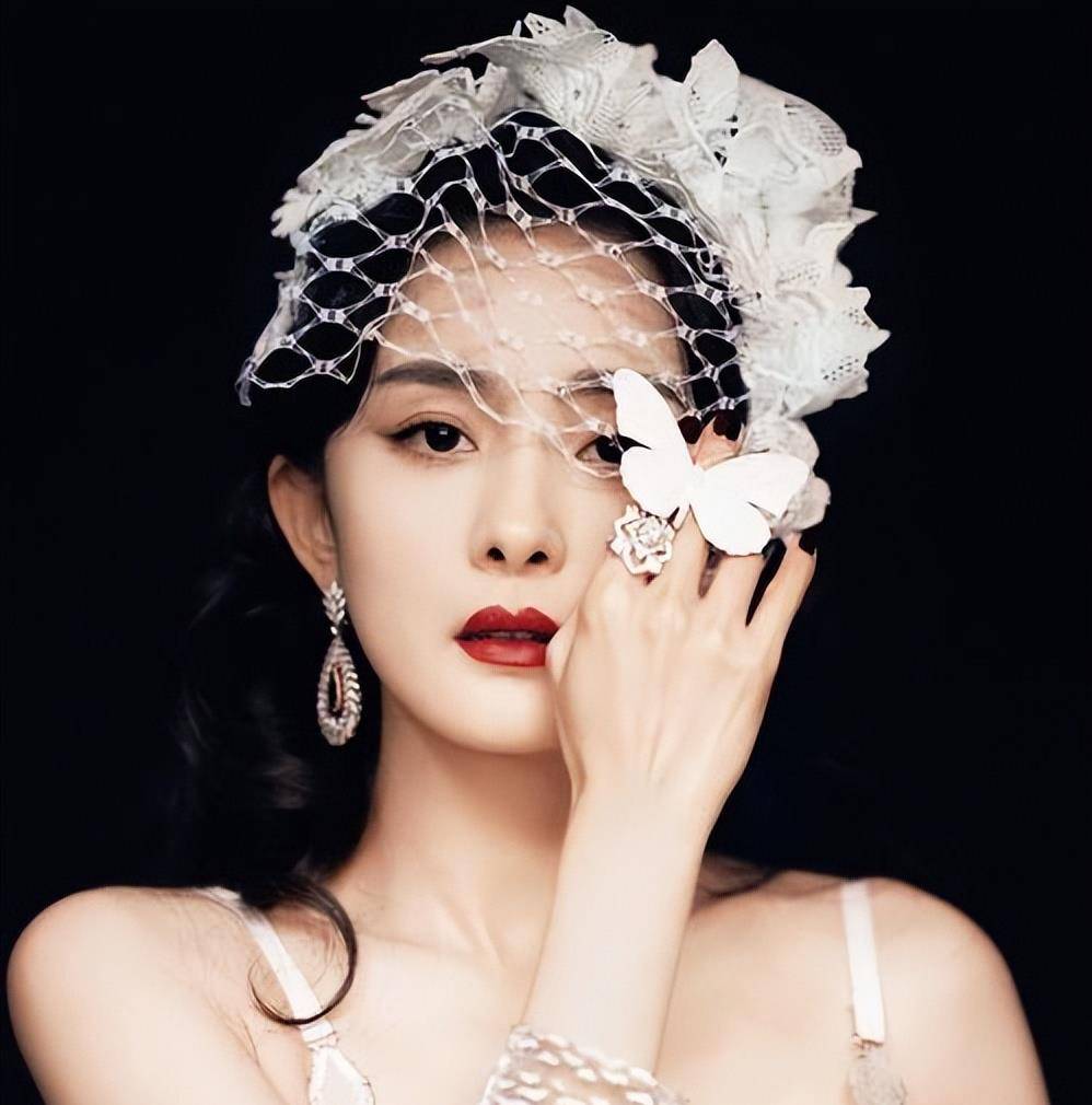 两万八千桌酒席,二婚s前辈哭晕厕所_刘诗诗_汪小菲_钻戒