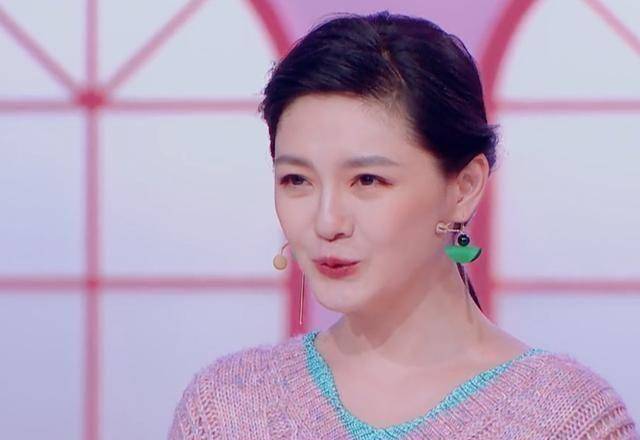 金靖坦言大s是"颜值抗打"真身,大s大方表示王祖贤才是真女神_李宁