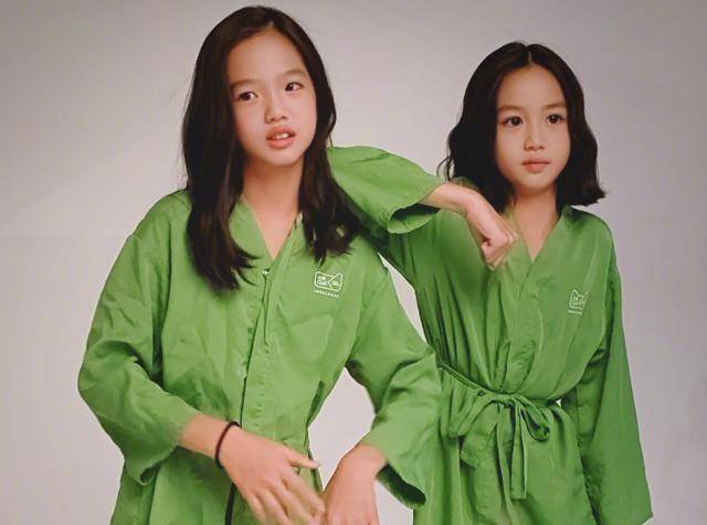 看看黎姿三个女儿,再看看钟丽缇三个女儿,差距不是一般的明显_孩子