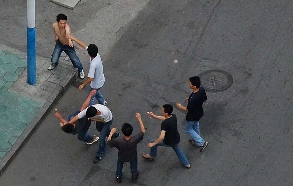 老六,从死刑犯到富甲一方,给遇难矿工灌酒敛财15亿_杨玉魁_网络_村民