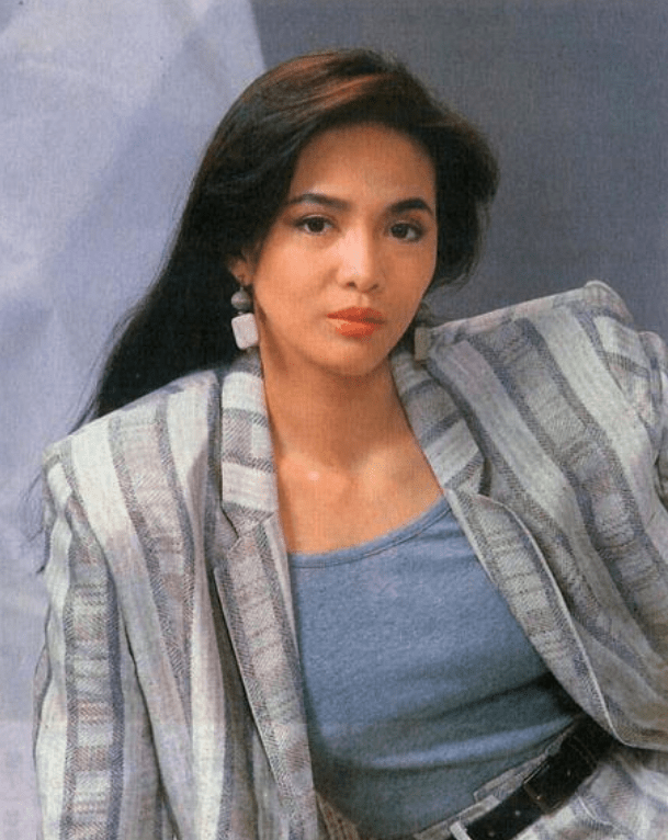 郑裕玲:和吕方相恋16年,因一辆宝马车分道扬镳,不后悔当初决定_因为