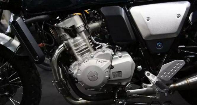 国产版咖啡复古车,宗申水冷双缸引擎,配前后碟刹 abs,功率28kw_搜狐