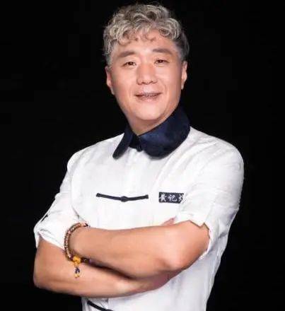 老乡鸡创始人高中学历潘慰 味千拉面中国创始人01那么我们来看一下