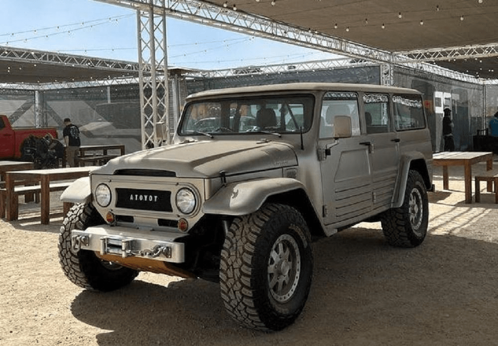 丰田全新"lc50"曝光,方正硬朗车身比悍马还霸气,搭载4.