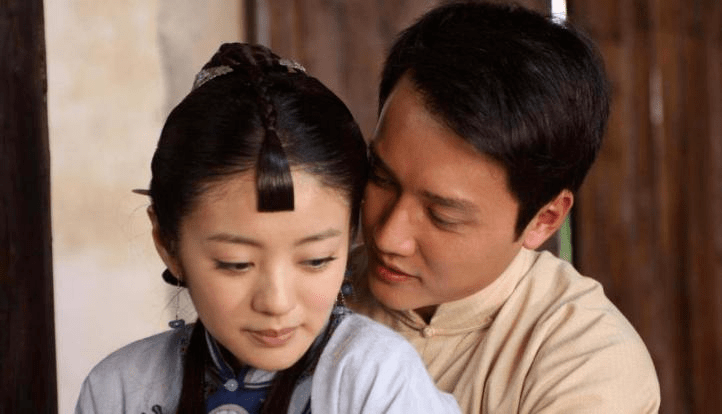 冯绍峰突然官宣,直接炸上热搜:这一次,赵丽颖沉默了……_观众_生意