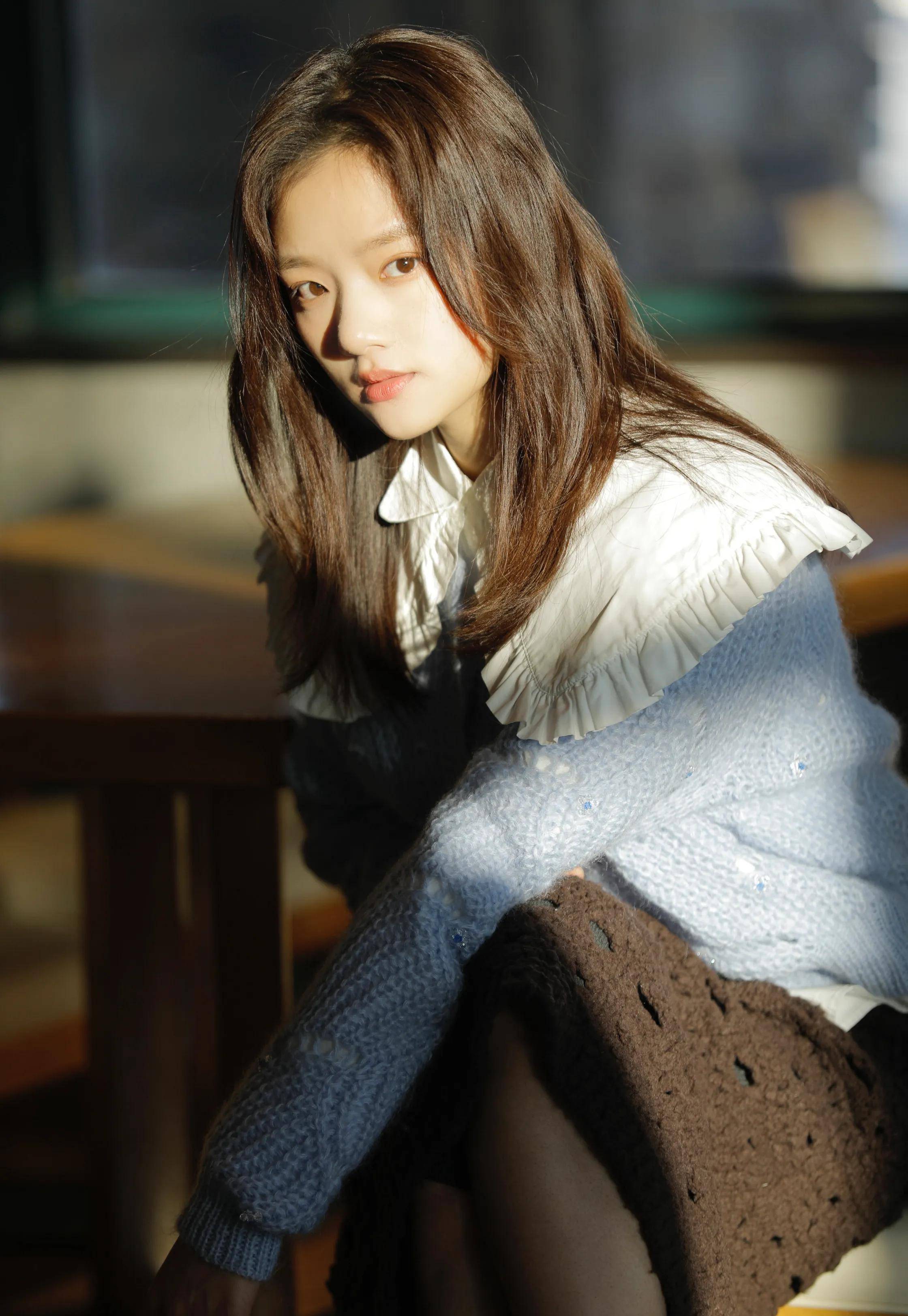 【张婧仪】1999年1月10日出生于湖南省邵阳市06,【宋雨琦】1999年1月