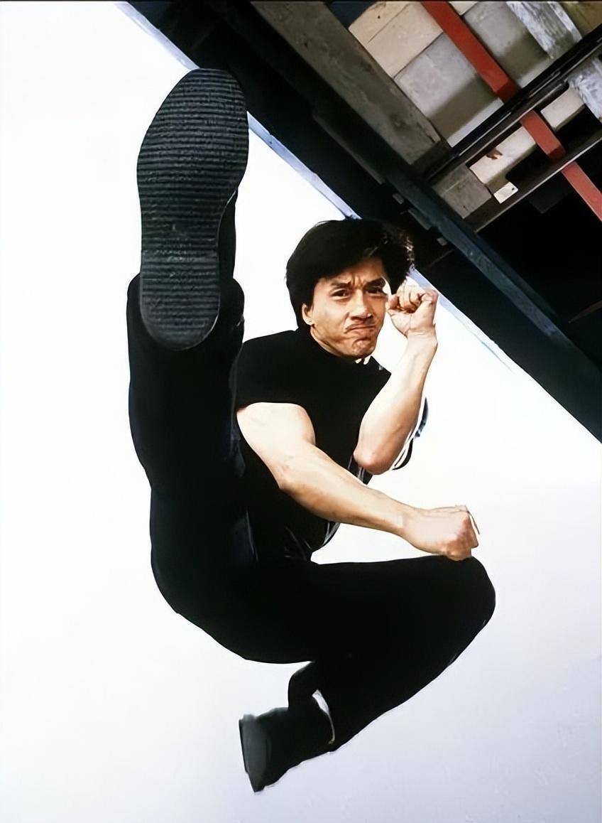 练功夫有什么好,你看李连杰现在这样子-你同意这个说法吗?