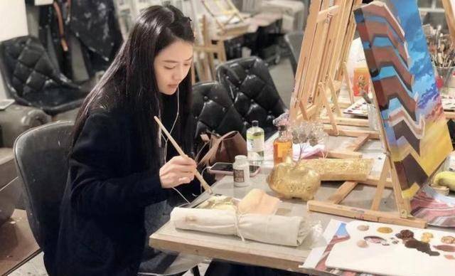 名模张熙恩官宣结婚,男方是圈外人,彻底结束和言承旭的感情_爱情_朋友