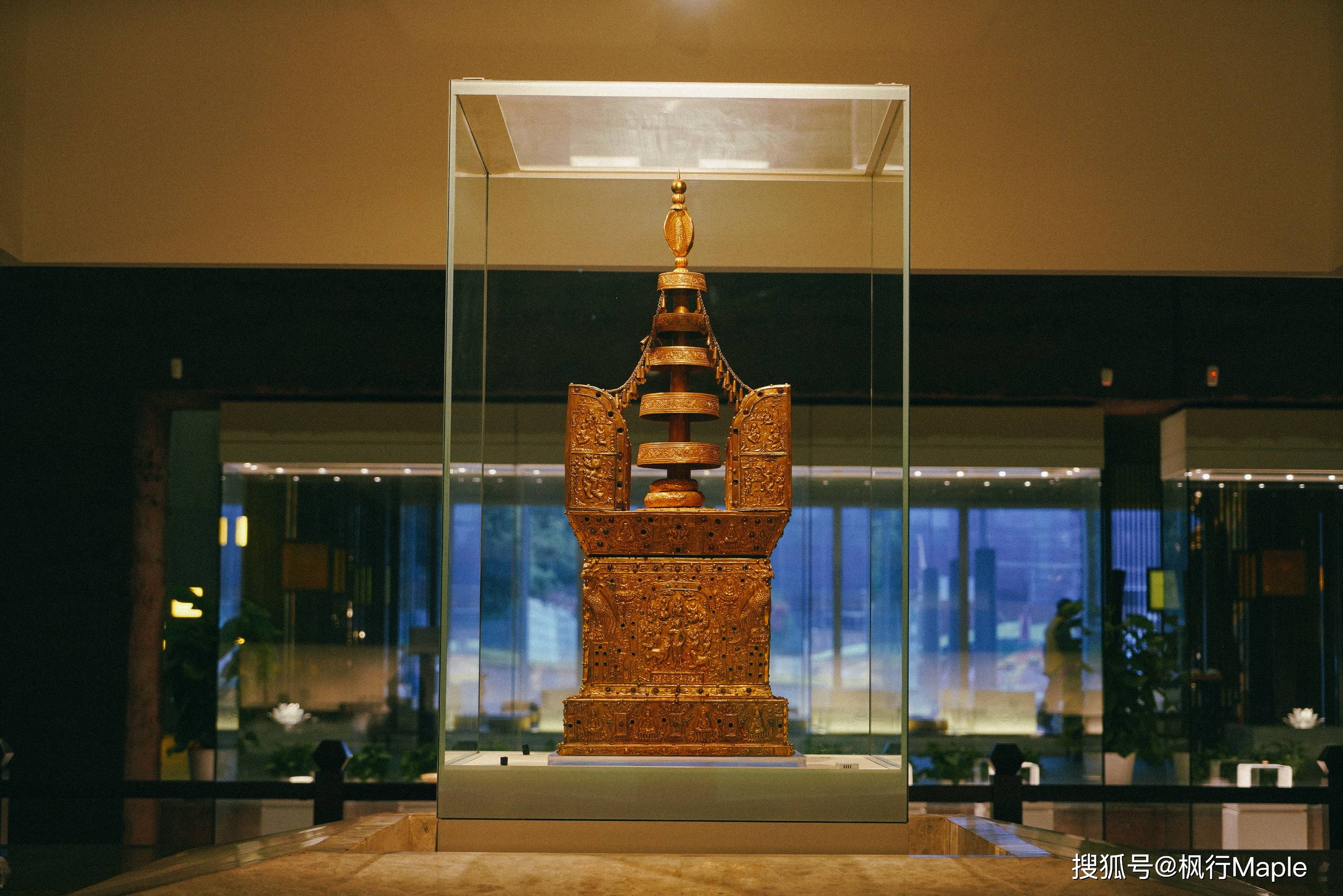 博物馆,成为南京大网红,背后历史故事,又有多少人知道_大报恩寺_琉璃