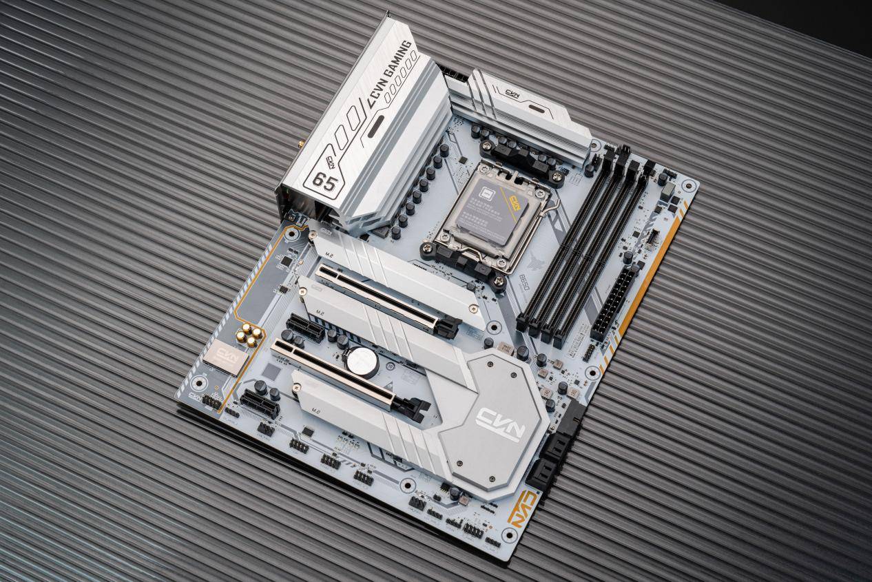 七彩虹cvn b650 gaming frozen v14巡洋舰主板测评