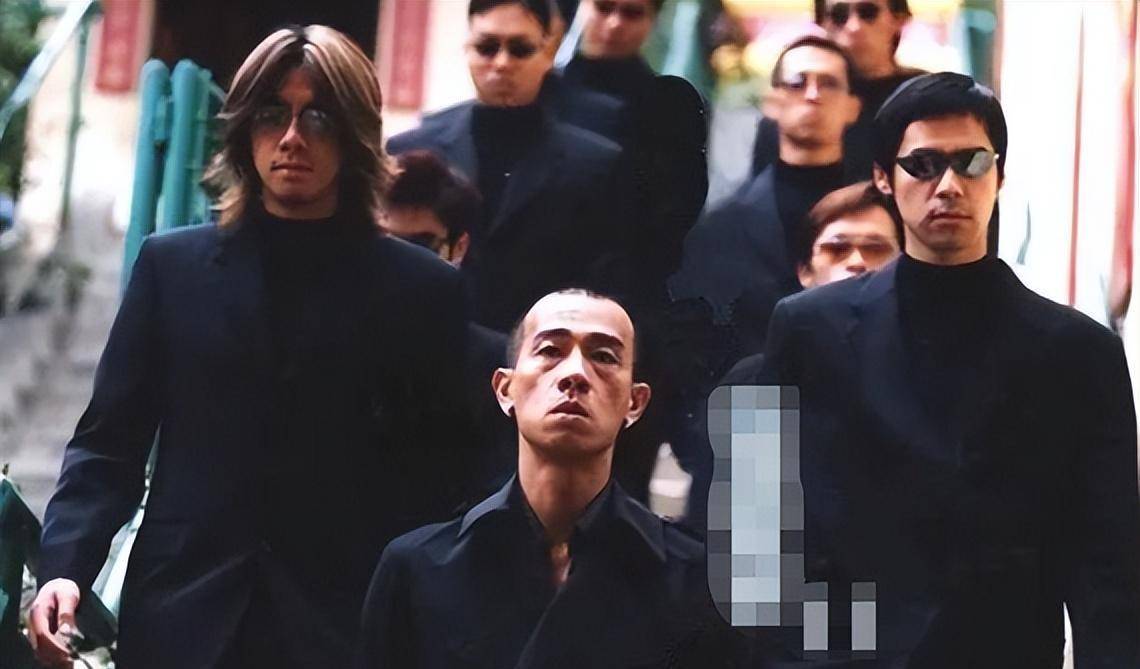 名与利,救不了"年少轻狂"的港台巨星_古天乐_陈小春_父母