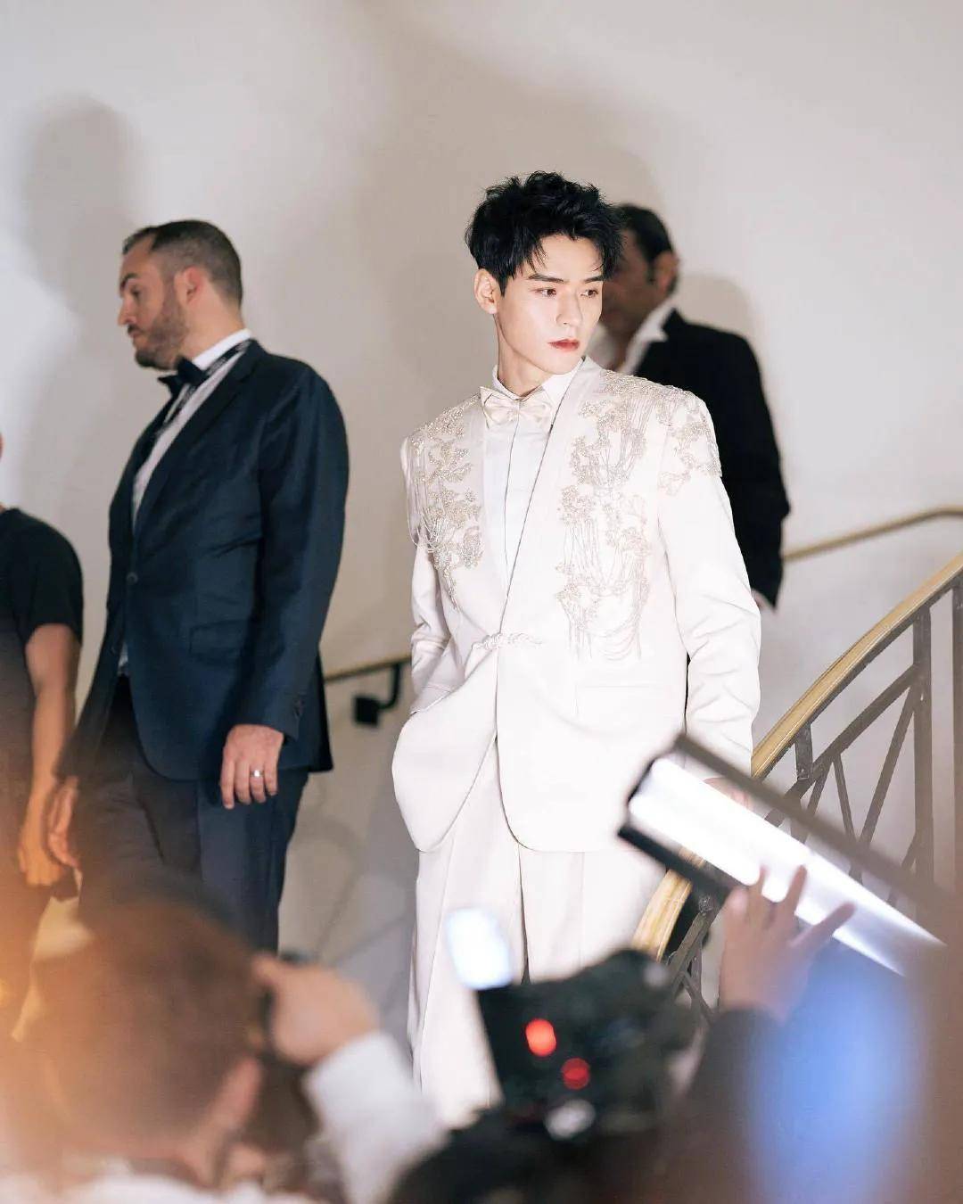 品牌大使龚俊,凭什么有戛纳特写镜头呢?_电影_郝景芳_机会