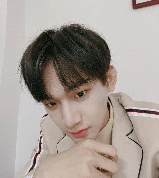 任豪再约美女,姚琛作伴,网友:求求你俩退圈吧_时候_关系_回应