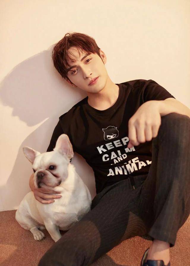 陈伟霆没演技?张彬彬酬劳低?许光汉买通稿?姨太问答_公司_资源_角色