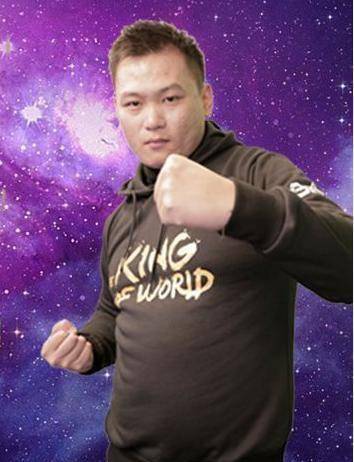 拳皇97顶级循环赛辉辉河池终于碰面双方这一回合谁能占得上风_包王