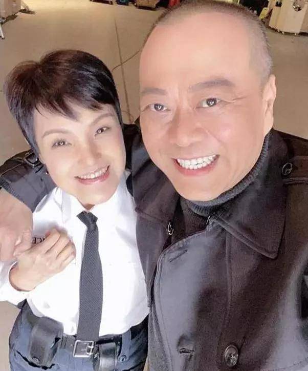 欧阳震华消瘦不见大肚腩,曾被认定是"吃软饭"_网友_佘诗曼_剧集