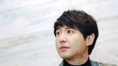 沈腾不喜欢粉丝自称泡腾片,现场改新名,网友笑疯_电影_郝建_道路