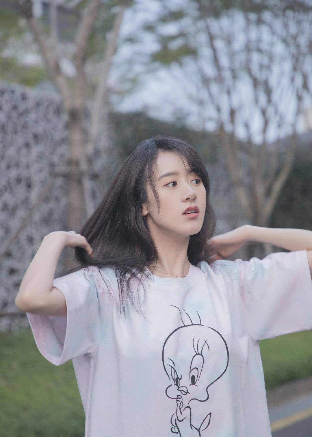 山主袁冰妍不穿古装同样很仙,网友:宁缺不要我要!_山山_电视剧_观众们