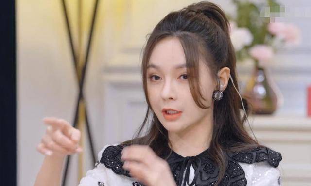 沈梦辰越来越像baby,这张脸怎么看都很面熟,简直是本尊_baby_形象