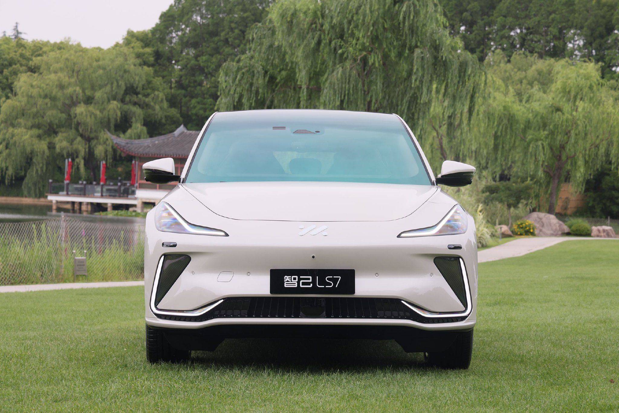 智己汽车发布全新ls7 urban fit系列车型_搜狐汽车_搜狐网