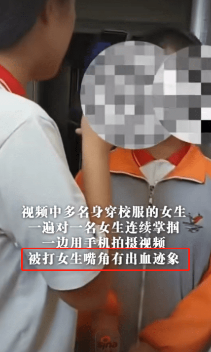 小小年纪就如此狠毒！初中女生遭多人掌掴还录像,背后原因很可笑