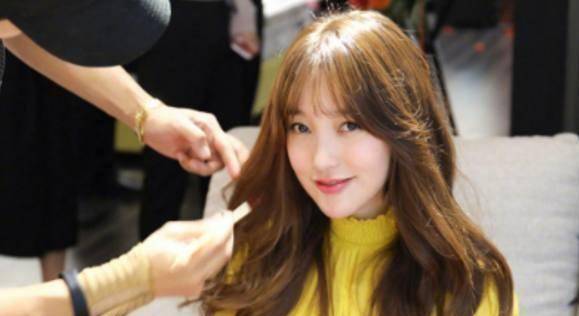 她的存在让《神话》八集之后再无光彩,胡歌曾经深爱的她变这样_金莎