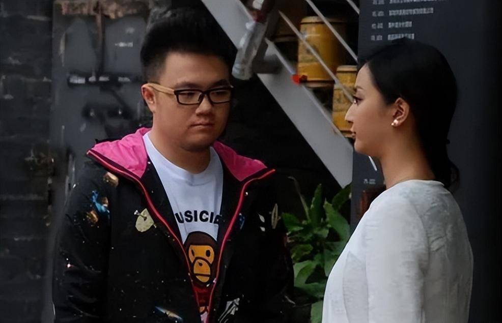 "倚老卖老"宋丹丹:4段感情3次被抛弃,儿子成最大受害者_巴图_网友