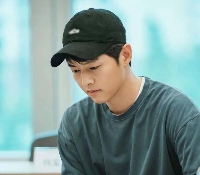 宋仲基新剧《文森佐》题材新颖,人设完美,宋慧乔新作是复仇剧_作品