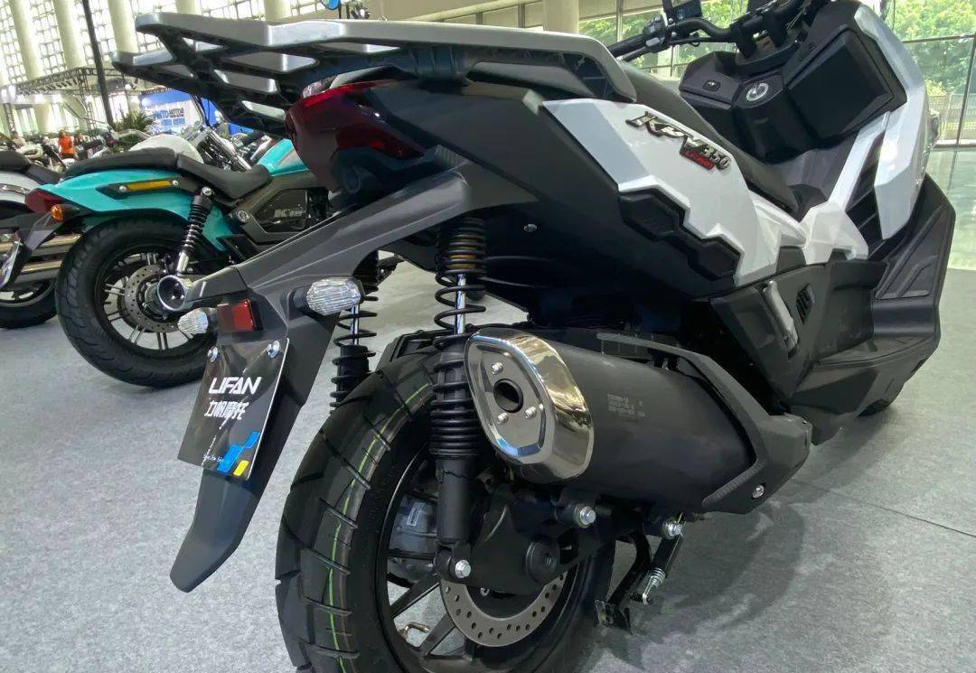 力帆kpv350大踏板亮相重庆车展,近期即将上市!_搜狐汽车_搜狐网