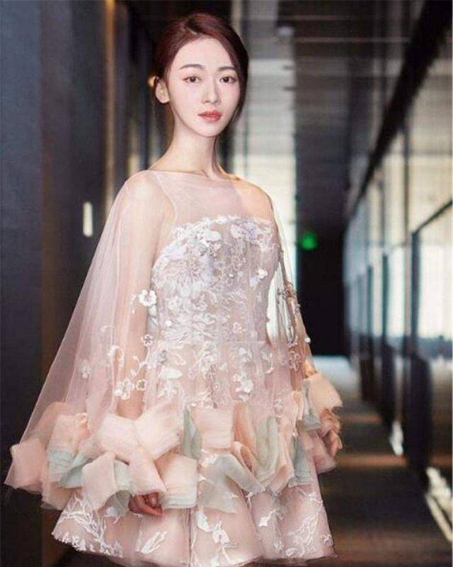 吴谨言这么火仍是租房一族,这个原因是多少大城市上班族的痛?