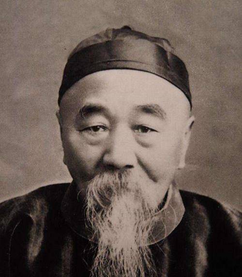 说到李文安,大家可能很少听说,不过说他是晚清名臣李鸿章之父,相信