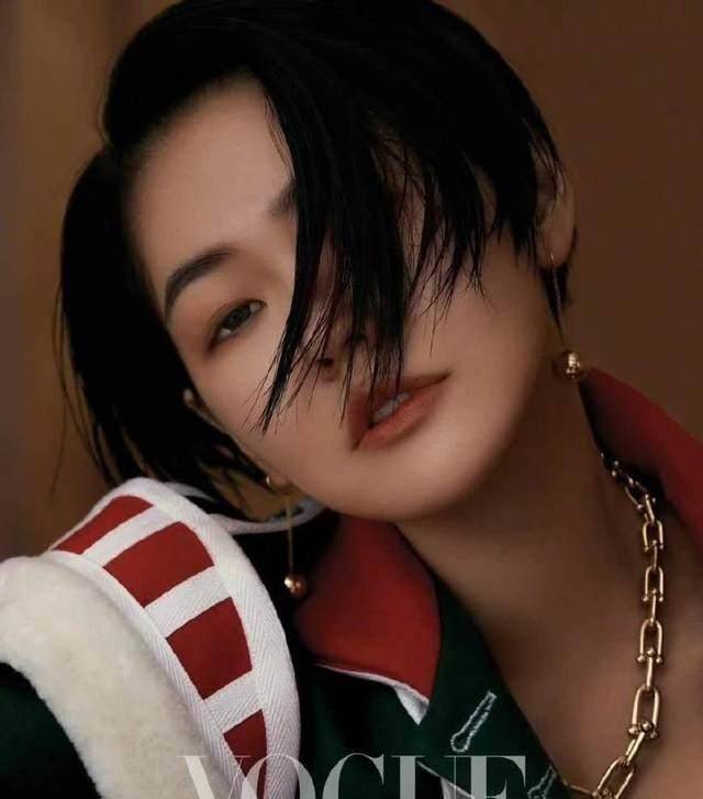 丑女大翻身!携女儿拍杂志封面谁敢再说长得丑!_照片_妈妈_老三