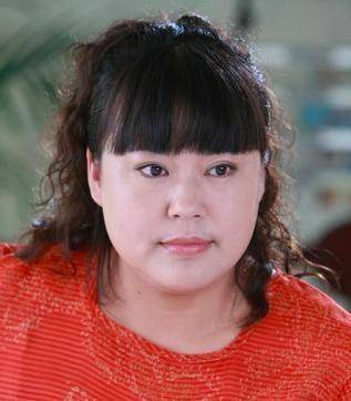 演员李菁菁发表文章,表示要退出演艺圈,引得众网友纷纷感慨_因为_作品