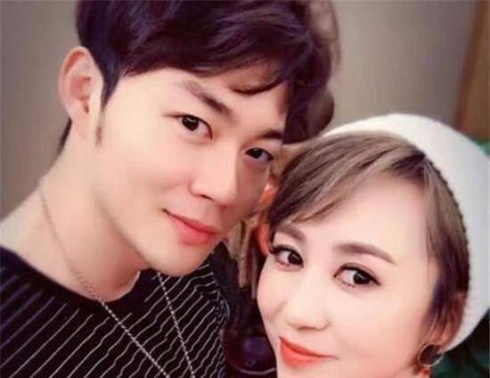 影后下嫁小11岁老公,求子胖到190斤,疑罹患抑郁症_马丽_许文赫_影节