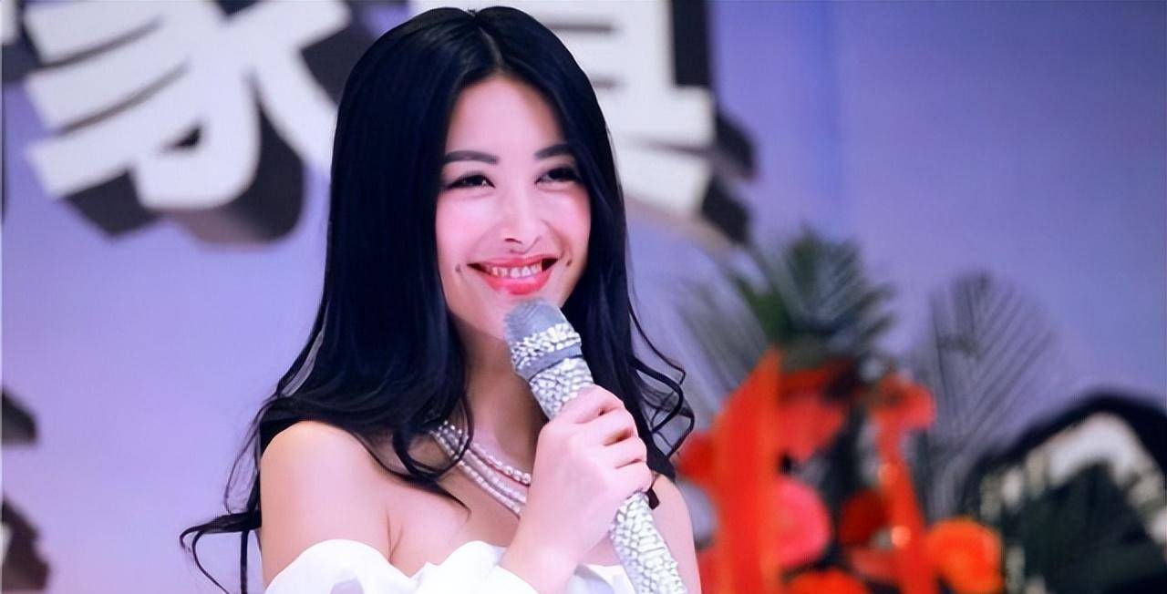 朱珠:八次入选全球最美面孔,甩法拉利总裁嫁清华博士_网友_周杰伦