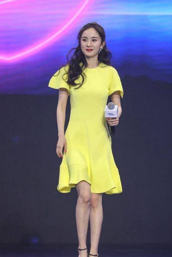 演的了戏,搞得了才艺,还有什么是幂姐姐不会的_杨幂_体式_双腿