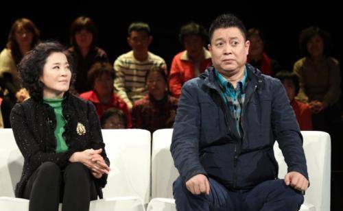 "第一红娘"王为念:担任10年的舞台导演,异性缘好到让人不敢信_王芳